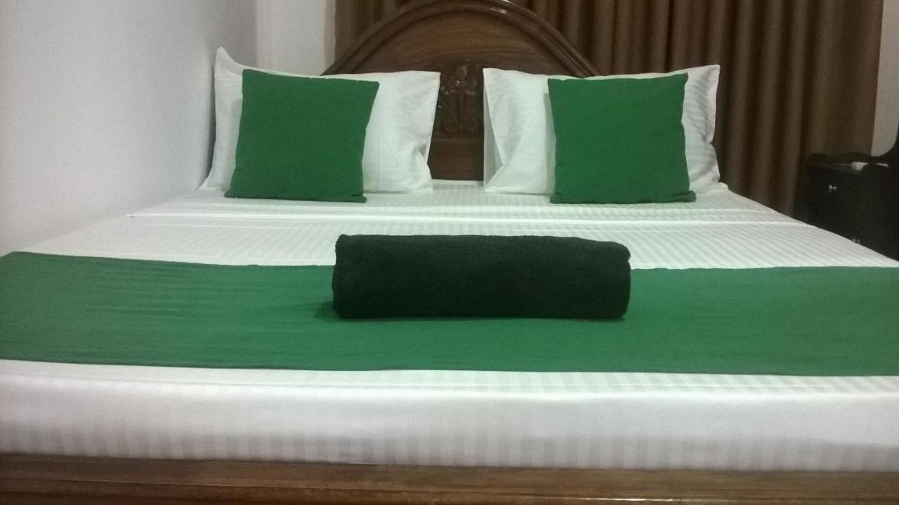 Sandhara Home Stay Tangalle Extérieur photo
